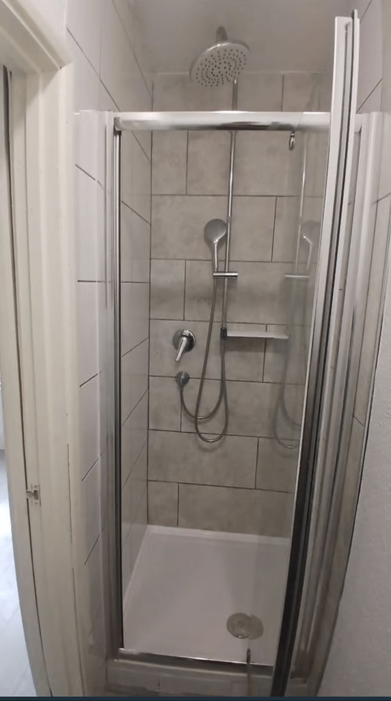 Spacious 3 bed Flat for Rent – NN2 6AP