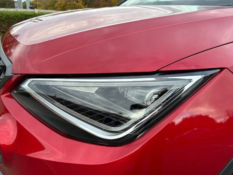 2025 SEAT Arona 1.0 TSI 115 FR Black Edition 5dr Hatchback PETROL Manual