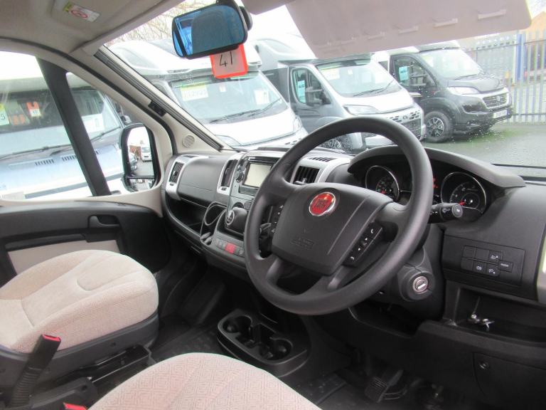 Auto Trail Tracker FB