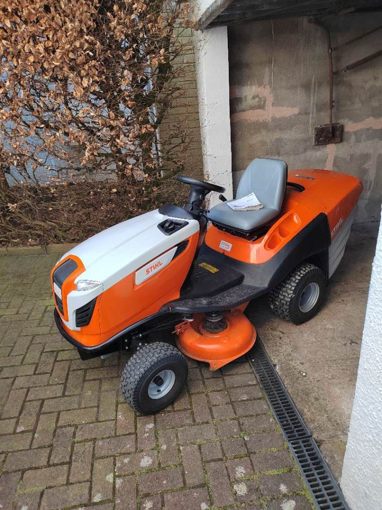 Sthil ride on mower 