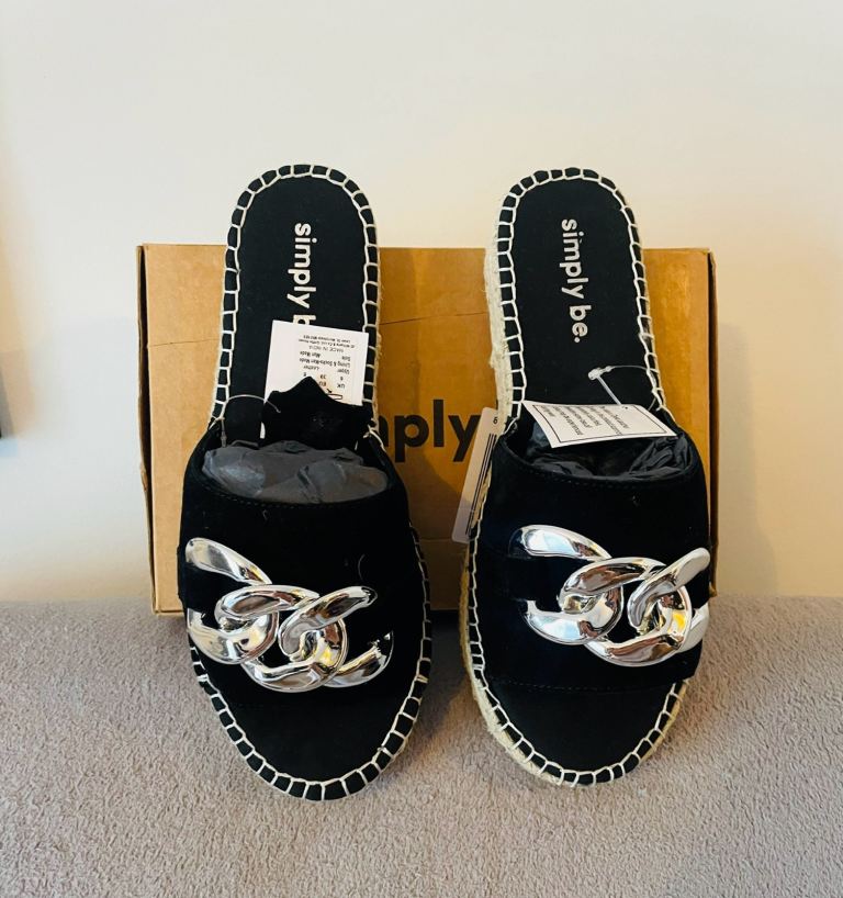 Size 6 Simply Be Black Coco Wide Fit Flat Sandals - Size 6