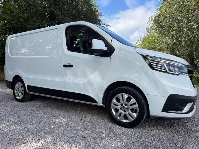 2022 Renault Trafic 2.0 Trafic SL28 Sport Blue dCi Panel Van Diesel Manual