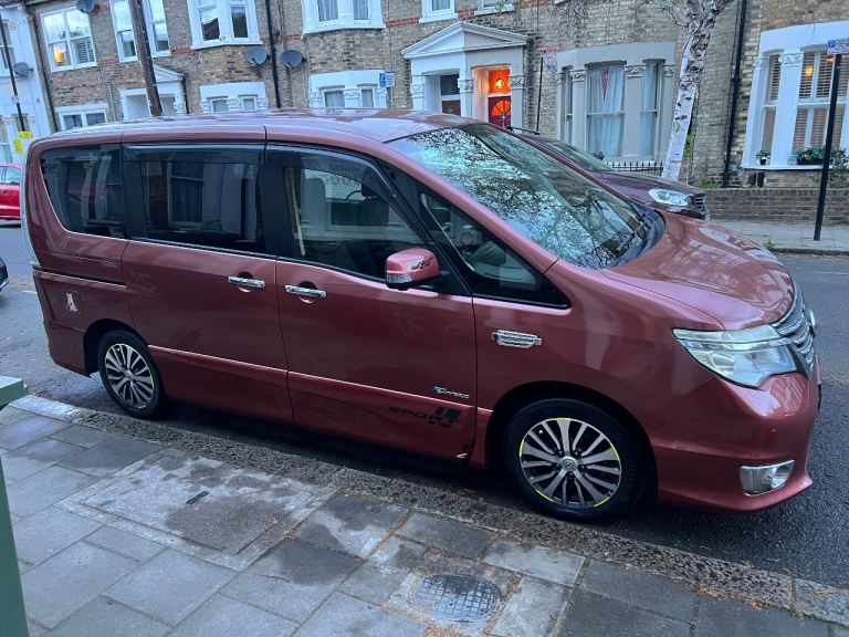 Nissan Hybrid 8 Seater 