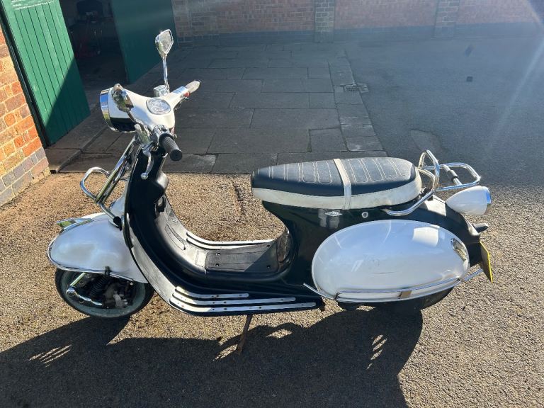 AJS Modena Scooter 125CC 2017 Black and White.