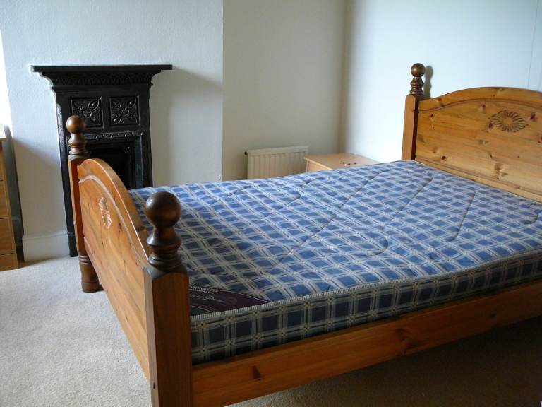 Double room for rent in West Central Reading
