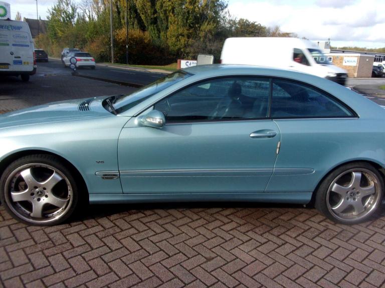 2003 Mercedes-Benz CLK 2.6 CLK240 Avantgarde 2dr COUPE Petrol Automatic