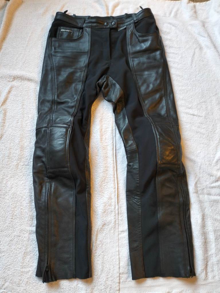 Richa Ladies Leather Motorcycle Trousers M UK 12 30" Waist Inc Knee Armour