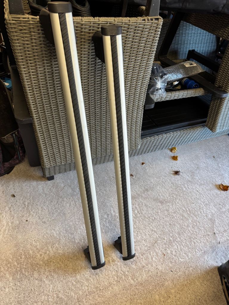 Audi Q5 Genuine Roof Bars