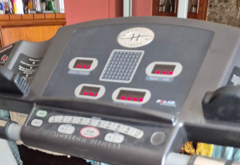 Horizon Fitness Treadmill – Good Condition, Full Working Order