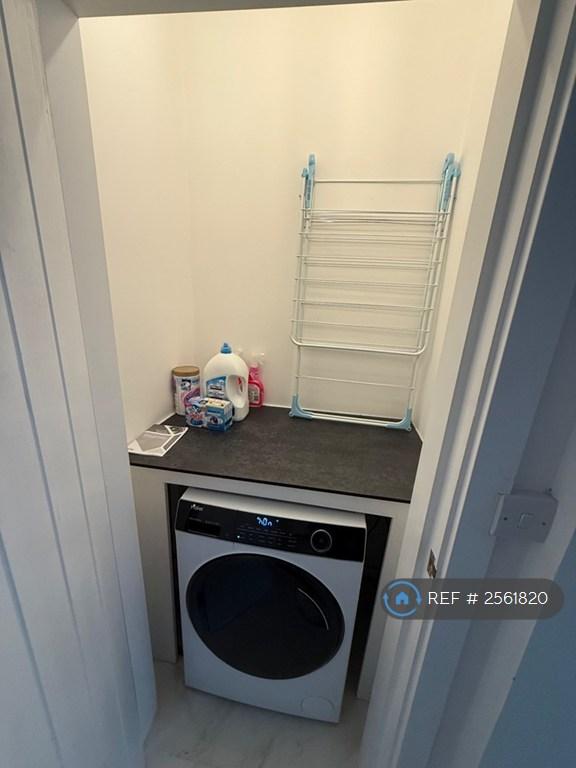 5 bedroom house in Knighton Road, Leicester, LE2 (5 bed) (#2561820)