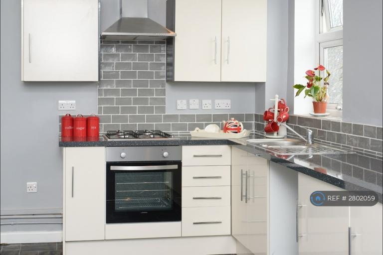 3 bedroom house in City Road, Bristol City Centre, BS2 (3 bed) (#2802059)