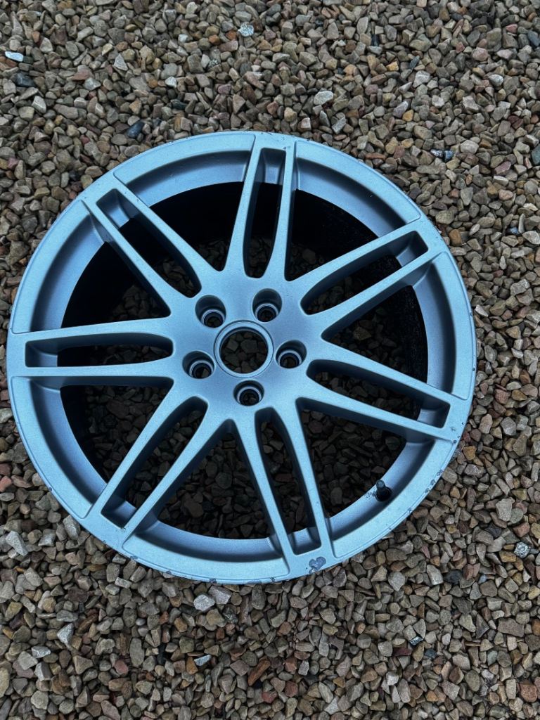 Genuine 19” Audi RS Alloy wheel 