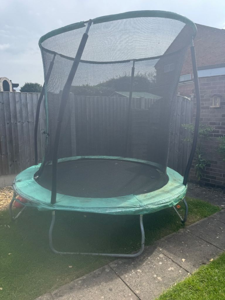 Free 8ft trampoline for scrap/parts.
