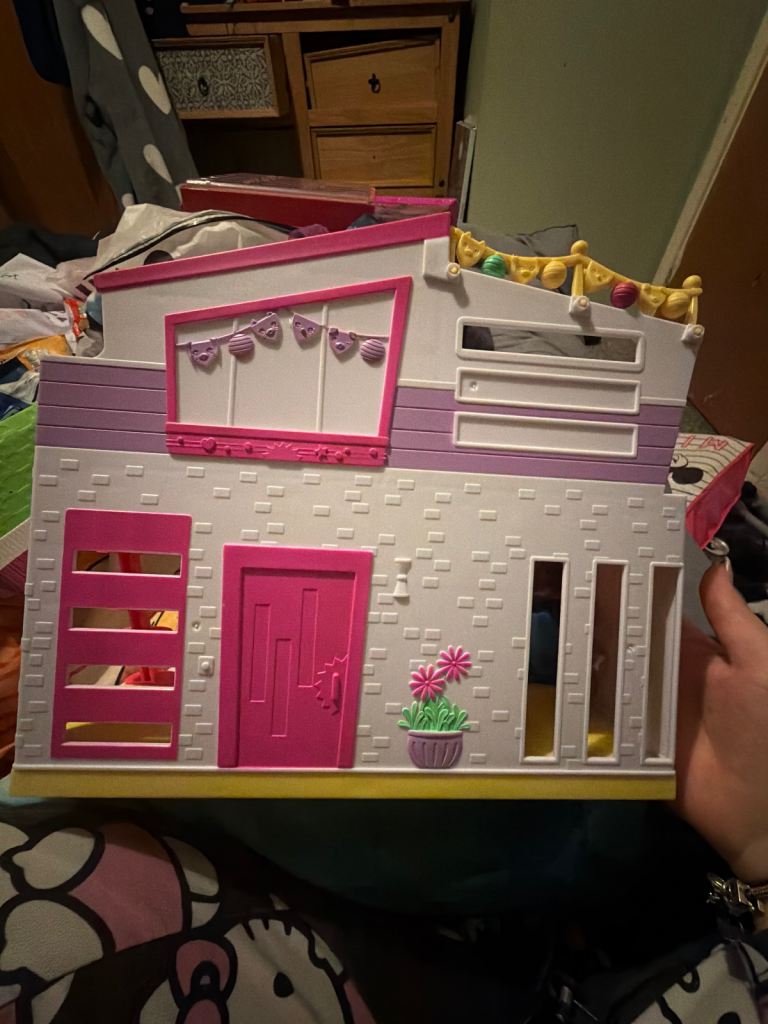 Pink & Purple Kids Doll House – Good Condition
