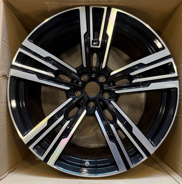 Genuine BMW M Sport 21inch 908 M Star Spoke Alloys