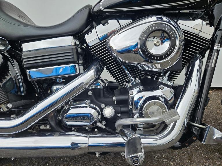 Harley-Davidson FXDL 1580 dyna low rider in superb condition 