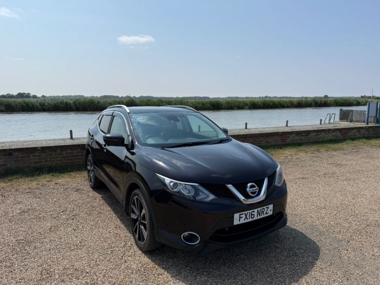 Nissan, QASHQAI, Hatchback, 2016, Manual, 1461 (cc), 5 doors