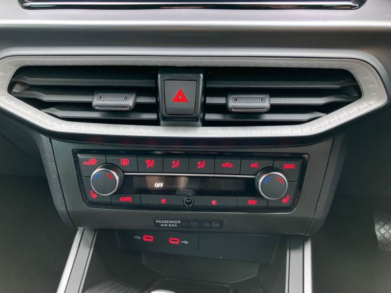 2025 SEAT Arona 1.0 TSI 115 FR Black Edition 5dr DSG Hatchback PETROL Automatic