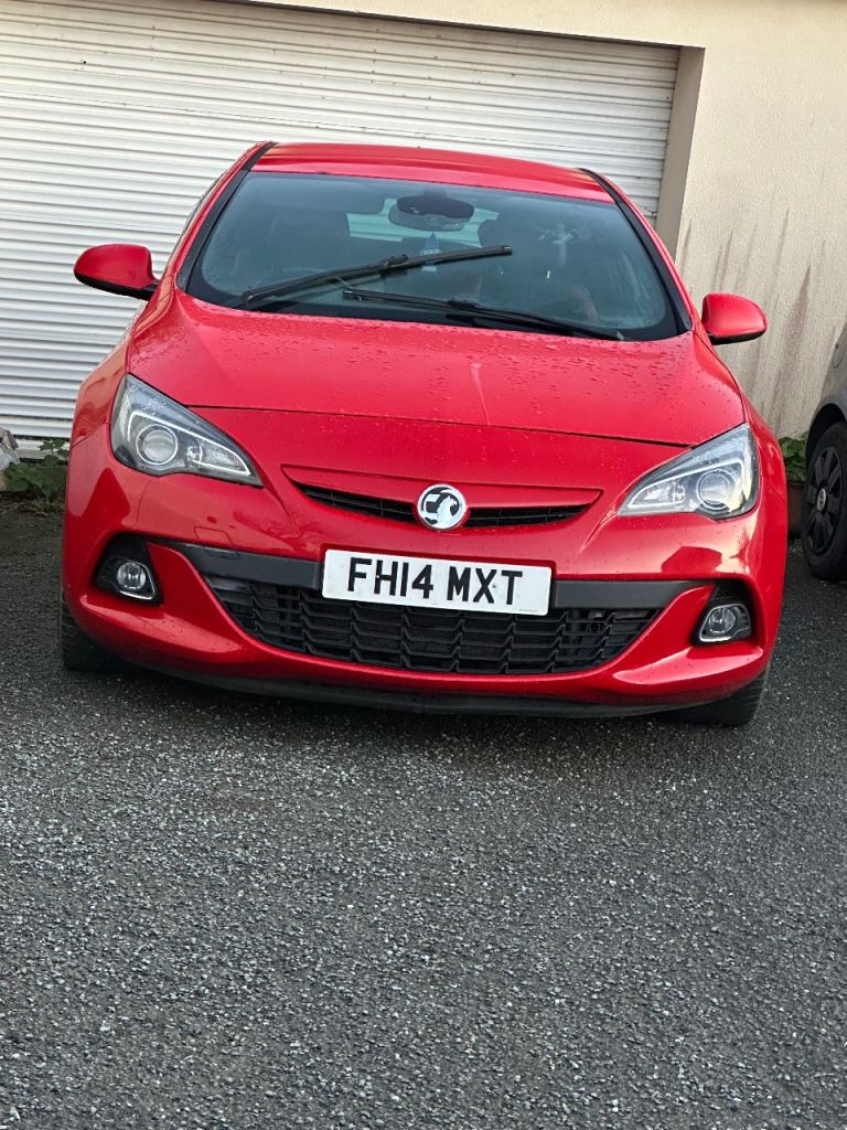Vauxhall, ASTRA GTC, Hatchback, 2014, Manual, 1956 (cc), 3 doors