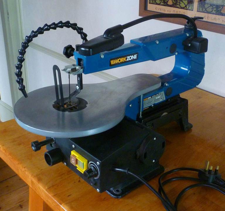 Scroll Saw by Workzone (Scheppach)