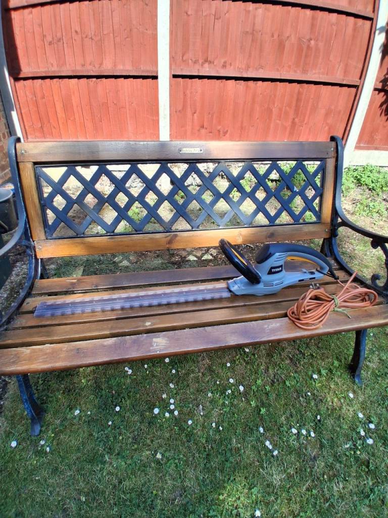 Titan Hedge Trimmer