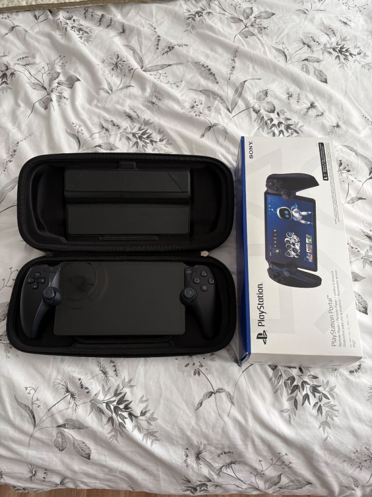 Playstation Portal - Midnight Black. Boxed with Carry Case