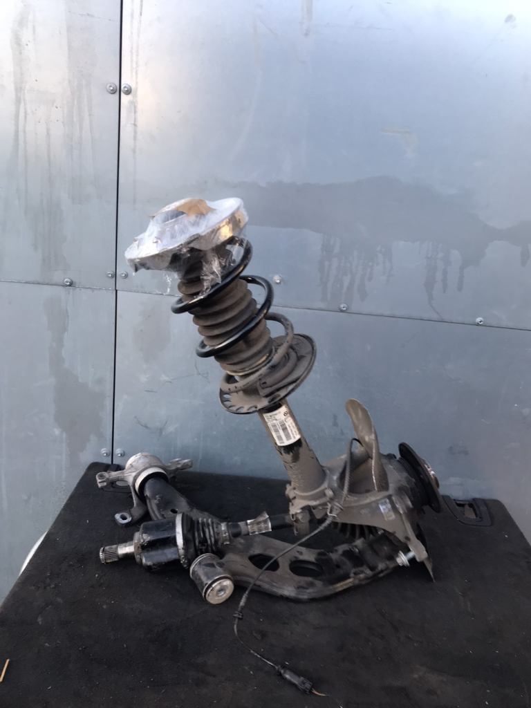 BMW 1 OR 2 SERIES F40 OR F44 PASSENGERS SIDE CORNER UNIT SUSPENSION 