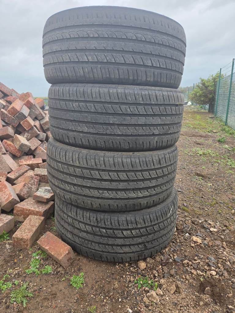 295 / 35 / R24 tyres x 4 approx 5.5mm tread