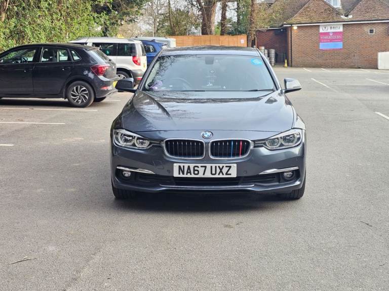 BMW 330E 2018 TFL LICENSED TILL MARCH24/03/2027