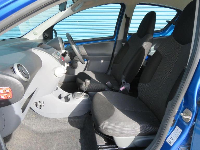 TOYOTA AYGO 1.0 VVT-i Blue MultiMode Euro 5 5dr 2010