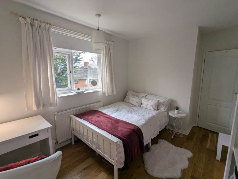 Cosy double room available in Norwich, NR5.