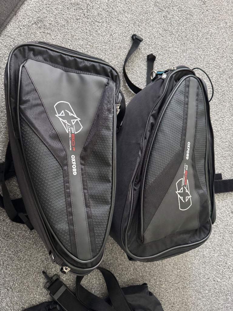 Oxford P60R motorcycle paniers 