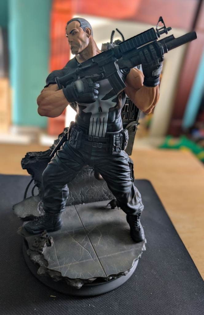 image for Kotobukiya fine art marvel punisher statue 155/900 ltd edition 