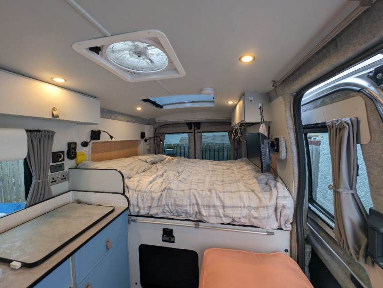 2014 Transit 2 Berth Converted Campervan - Gas free
