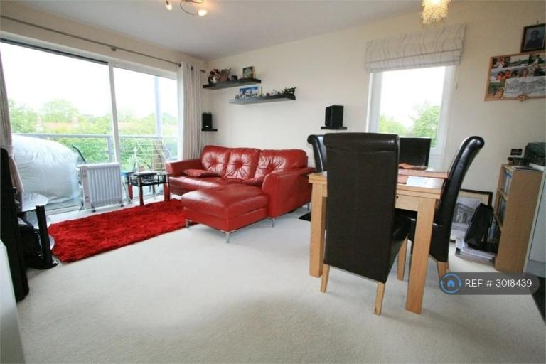 2 bedroom flat in Medhurst Drive, Bromley, BR1 (2 bed) (#3018439)