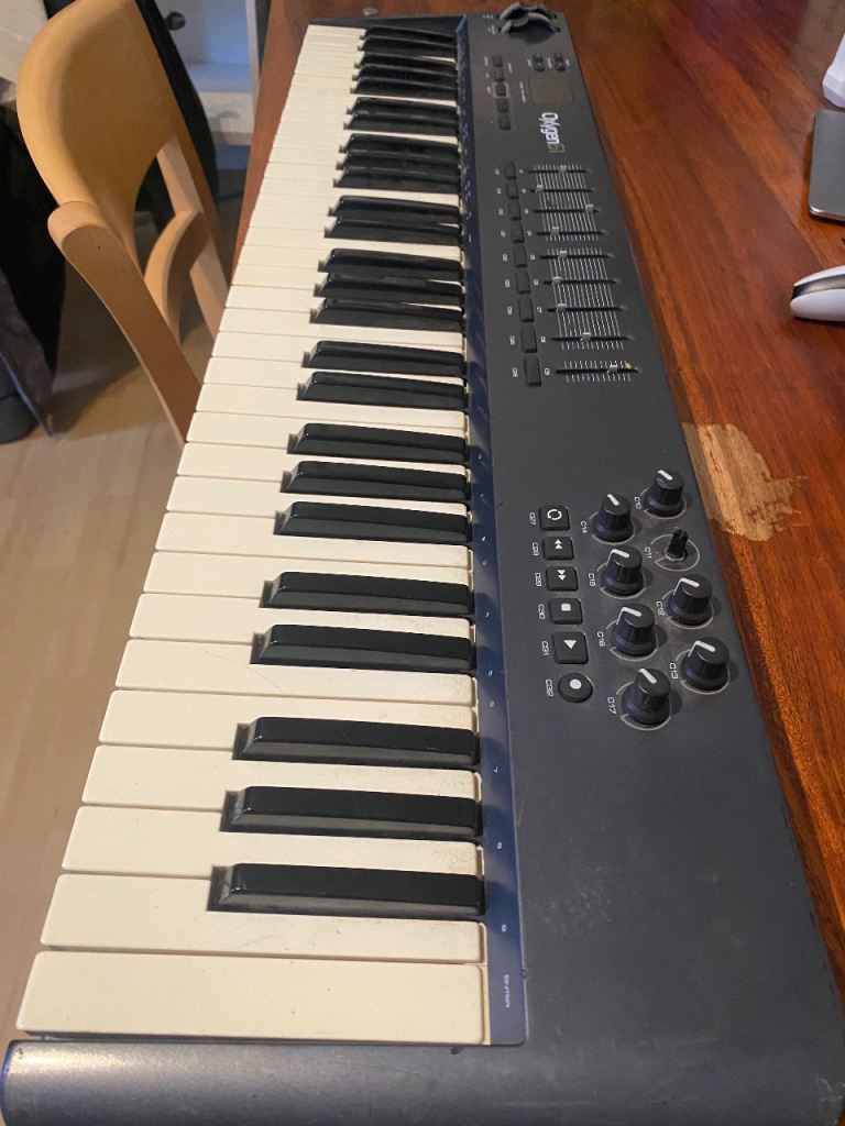 M Audio Oxygen 61 *Read Description*