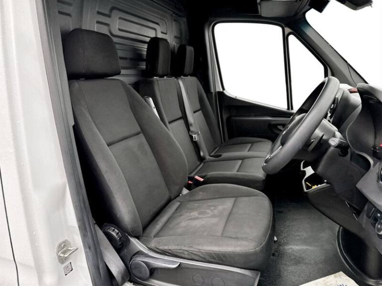 2022 Mercedes-Benz Sprinter 85kW 55kWh Progressive Van Auto [80kW Charger] PANEL VAN ELECTRIC Aut...