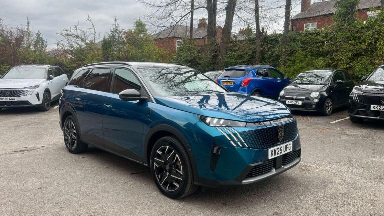 2025 Peugeot 5008 1.2 HYBRID GT SUV 5dr Petrol Hybrid e-DSC6 Euro 6 (s/s) (136 ps) SUV Hybrid Aut...