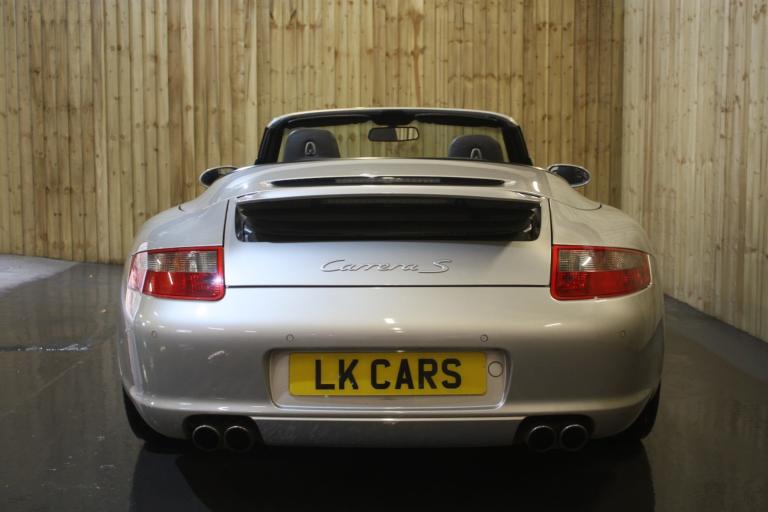 PORSCHE 911 3.8 997 Carrera S 2006