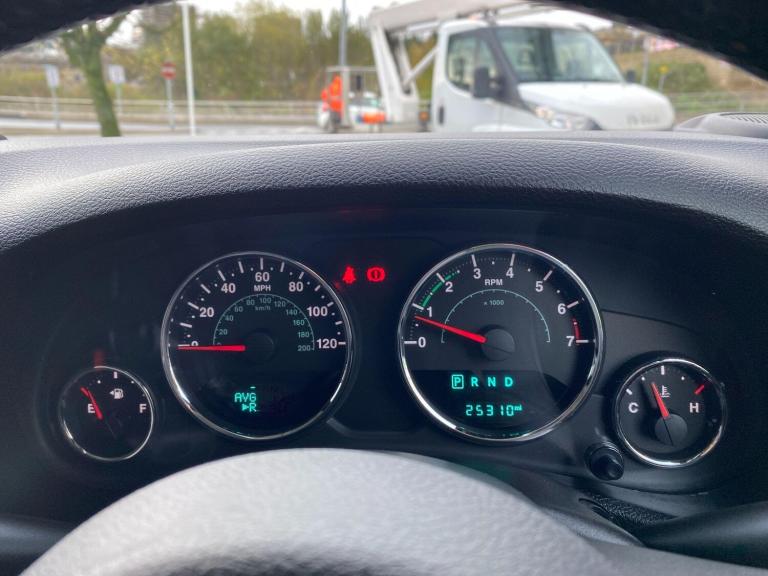 2017 Jeep Wrangler Wrangler 4-door Rubicon 3.6 V6 Auto CONVERTIBLE Petrol Automatic