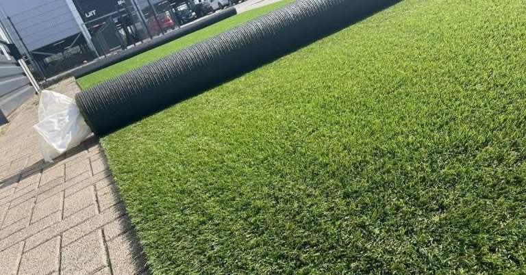 Artificial Grass Rolls | 35mm Soft Feel & Child Safe