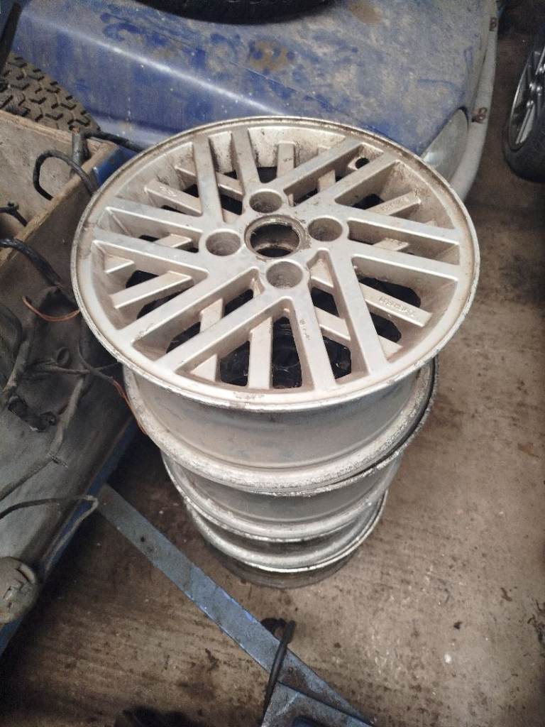 Ford Sierra Sapphire Cosworth & Sierra Sapphire Parts