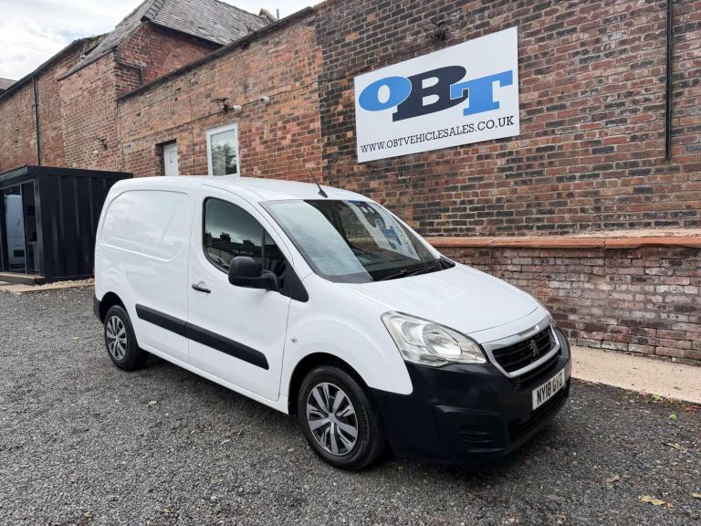 2018 Peugeot Partner 850 1.6 BlueHDi 100 Professional Van [non SS] PANEL VAN DIESEL Manual
