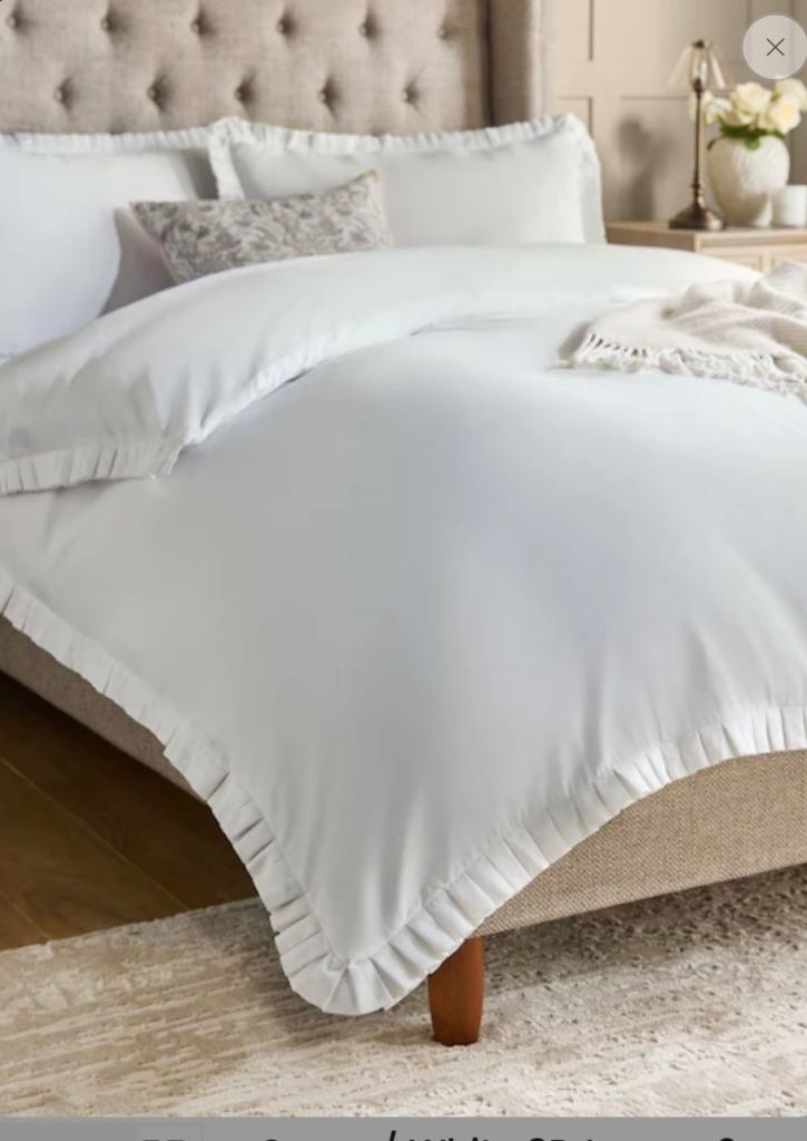 Next white 200 thread count box pleat duvet cover and pillowcase set single