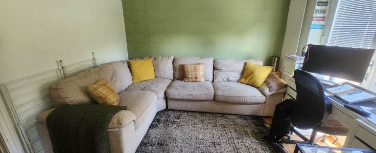 Free l sofa