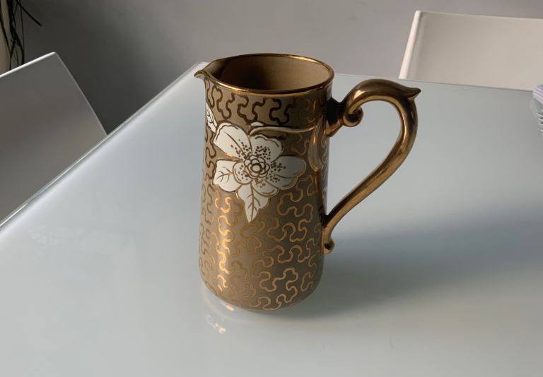 VINTAGE JUG……GIBSON’S made in England