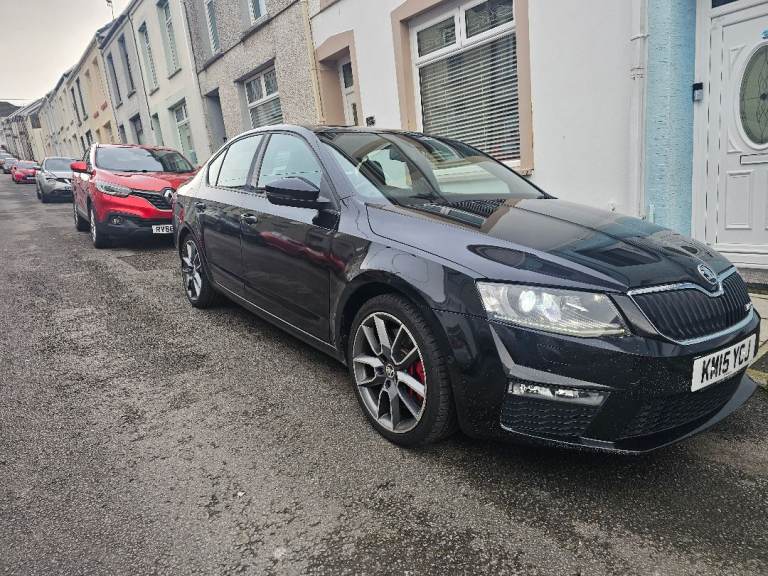 Skoda, OCTAVIA, Hatchback, 2015, Semi-Auto, 1984 (cc), 5 doors