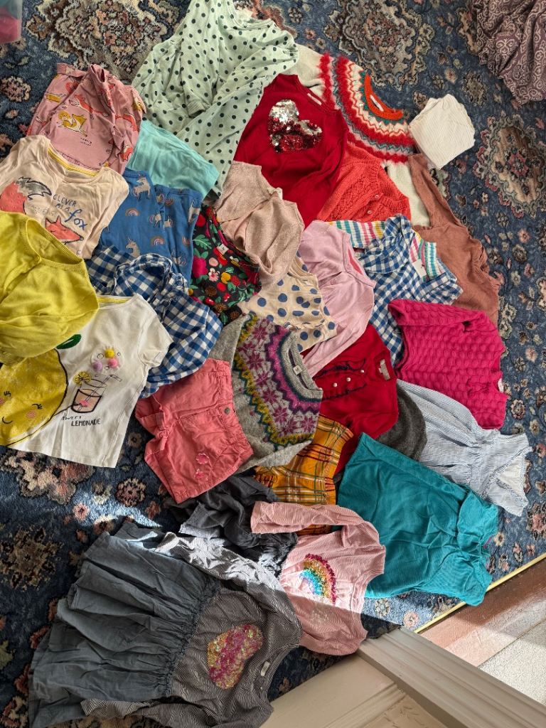 Girls clothes large bundle ages 4 & 5. Excellent condition 