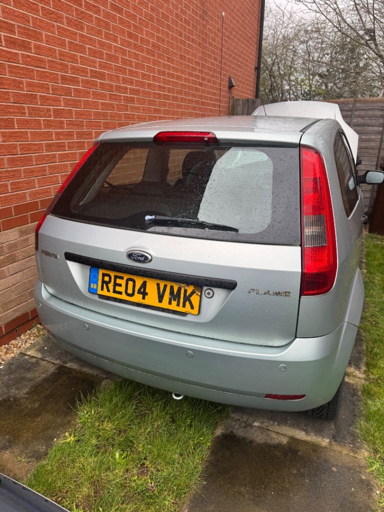 Ford, FIESTA, Hatchback, 2004, Manual, 1388 (cc), 3 doors