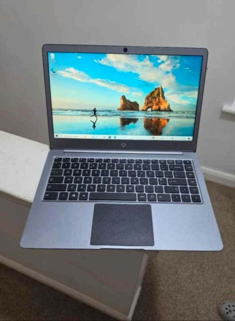 Laptop,,,,
